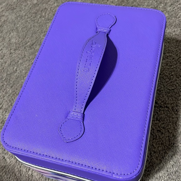 ULTA BE BEAUTIFUL EDITION PURPLE TIE DYE BEAUTY BOX - Picture 2 of 6